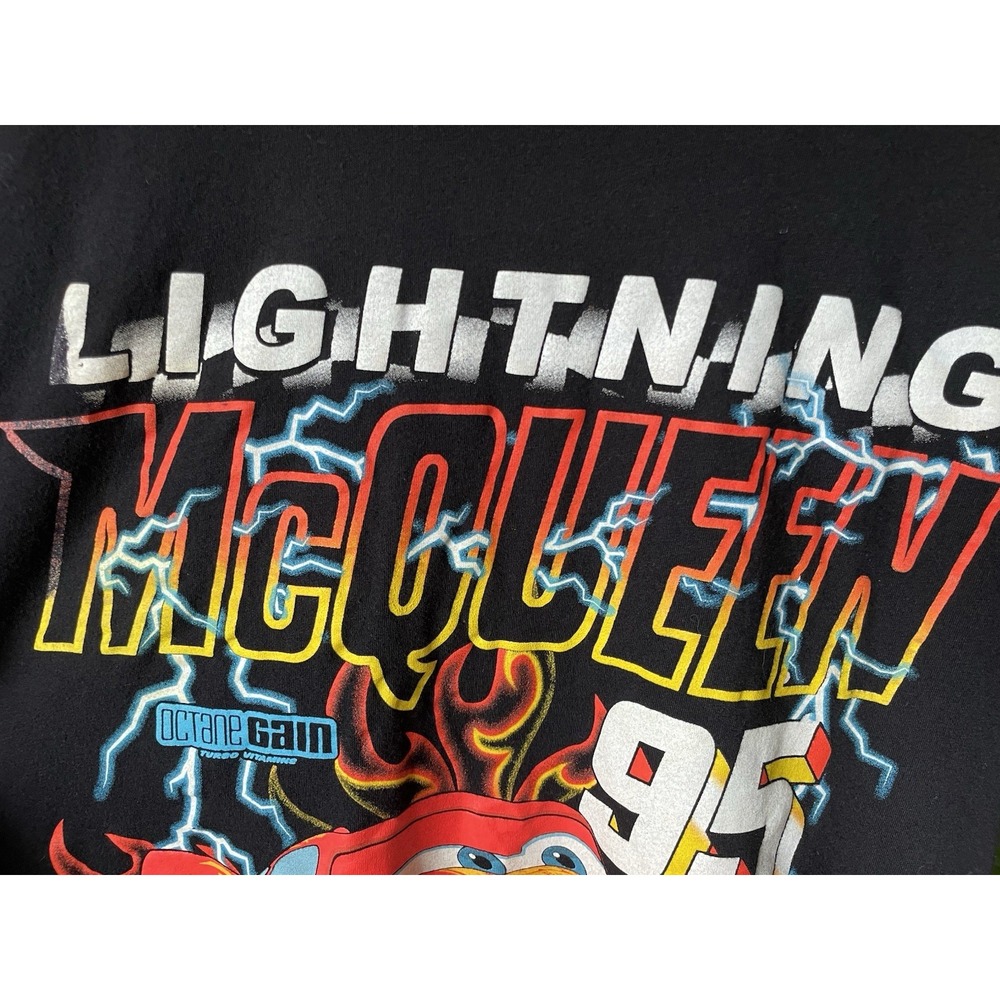 Pixar Disney Cars Lightning McQueen 95 Graphic T-Shirt Black Adult Unisex M - Picture 2 of 5